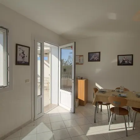 Front Posto Vecchio By Lovesud Apartment
